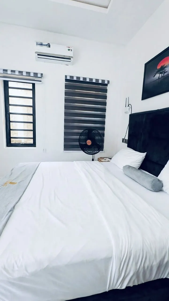 Luxe Studio Apartment in 1 Dr Atauyo Ibanga Cresent, Osongama Estate